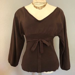 Cute Zara V-neck Sweater-like Top Size Medium